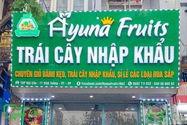 Bảng hiệu bán trái cây nhập khẩu Ayuna Fruits