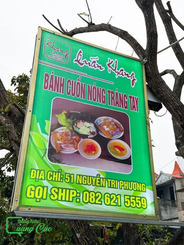 Bảng hiệu bánh cuốn nóng tráng tay gia truyền