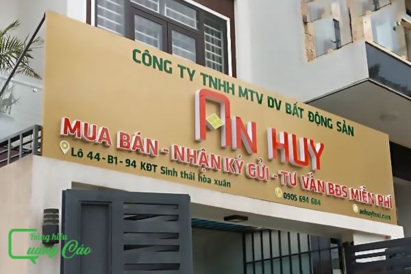 Bảng hiệu bất động sản bằng alu chữ nổi mica An Huy