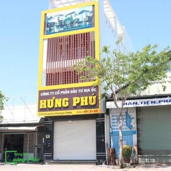 Bảng hiệu bất động sản Hưng Phú