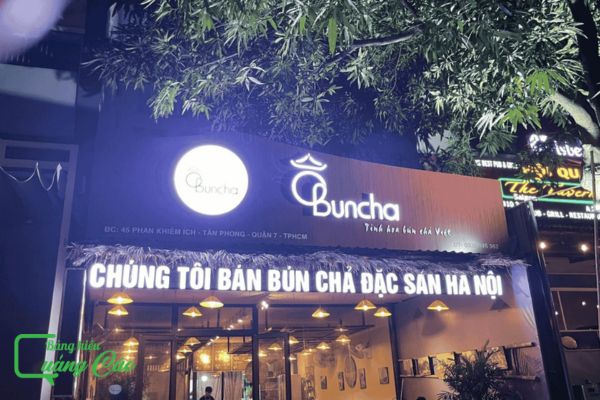 Bảng hiệu bún chả Hà Nội chuẩn vị