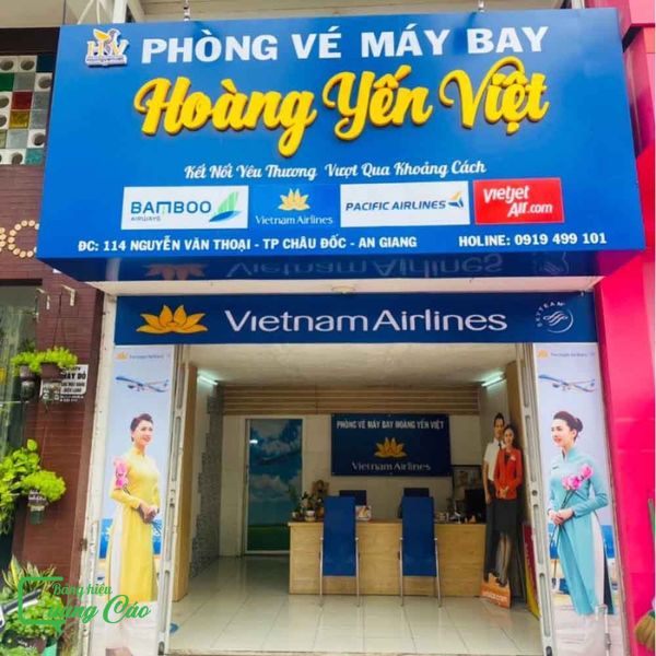 Bảng hiệu đại lý bán vé máy bay hộp đèn Hoàng Yến Việt