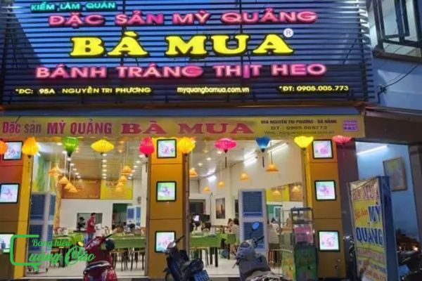 Bảng hiệu mì quảng hộp đèn mica chuẩn vị