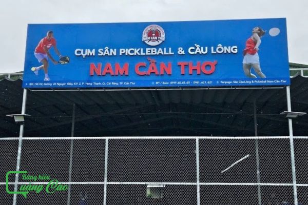 Bảng hiệu pickleball ở thành phố Cần Thơ