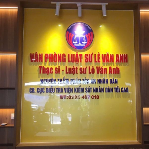 Làm bảng hiệu quảng cáo HCM