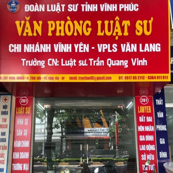Bảng hiệu văn phòng luật sư Văn Lang