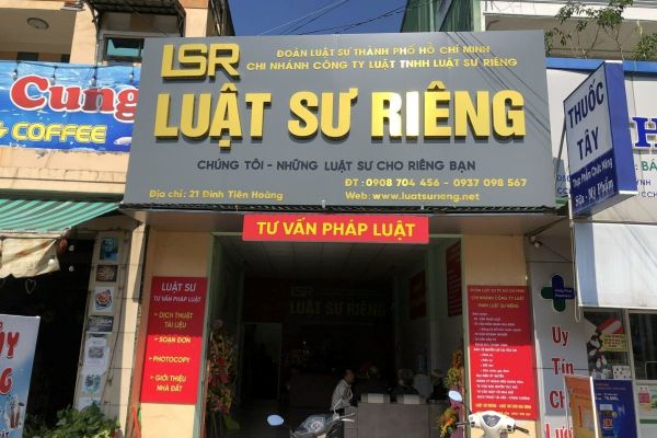 Bảng hiệu văn phòng luật sư riêng