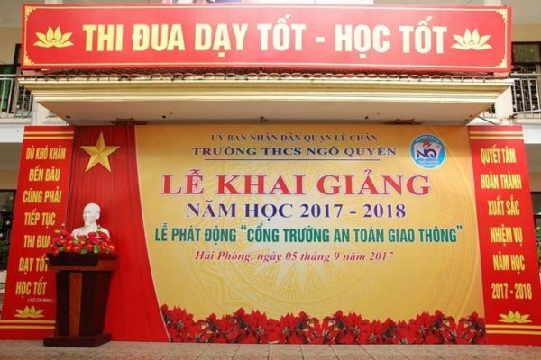 Mẫu backdrop cho trường THCS Ngô Quyền