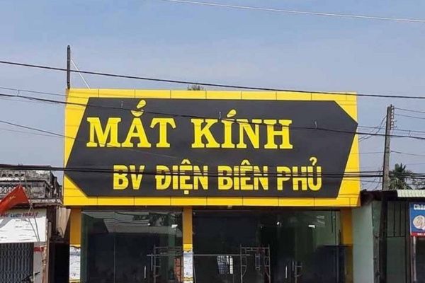Bảng hiệu mắt kính bệnh viện Điện Biên Phủ