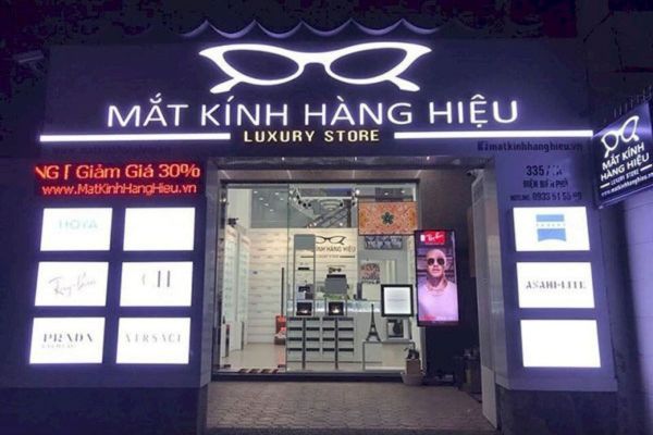 Bảng hiệu mắt kính Luxury 