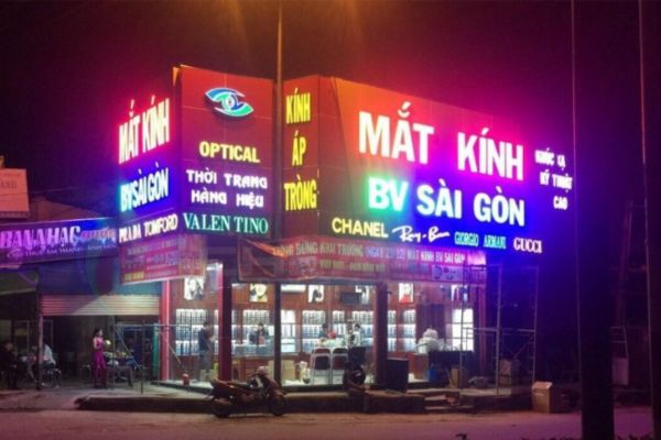 Bảng hiệu mắt kính chữ nổi đèn LED mắt kính Sài Gòn
