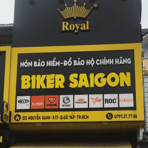 Bảng hiệu shop nón bảo hiểm Biker Saigon