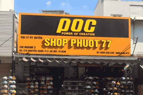 Bảng hiệu shop nón bảo hiểm chữ nổi POC