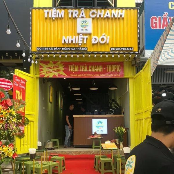 Bảng hiệu trà chanh Nhiệt Đới tôn sóng