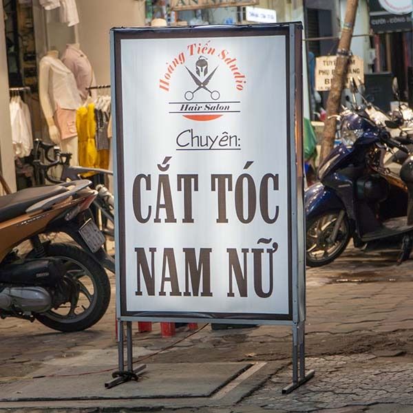 Làm biển vẫy bạt hộp đèn quán cắt tóc