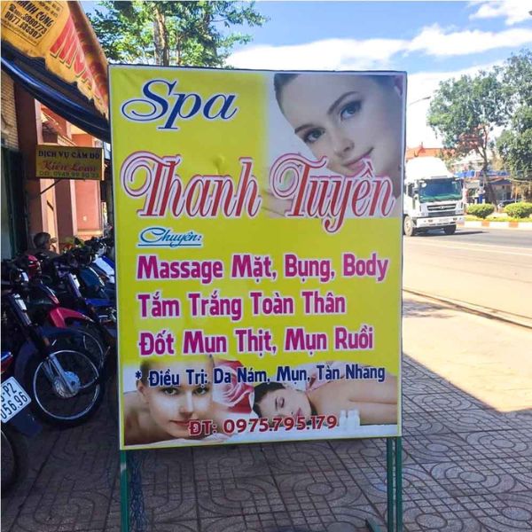 Biển vẫy đứng spa in bạt hiflex Thanh Tuyền