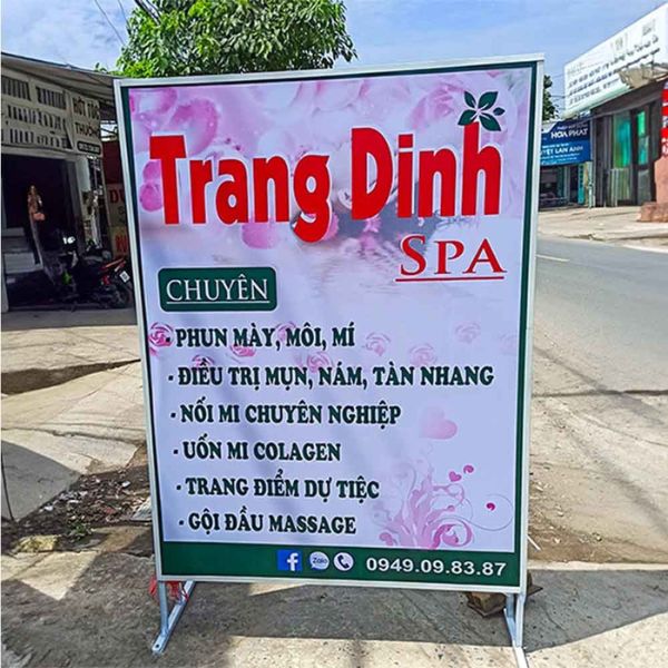 Biển vẫy đứng spa Trang Dinh