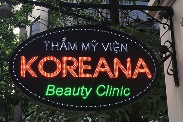 Biển vẫy ledtiệm phun xăm thẩm mỹ ba màu