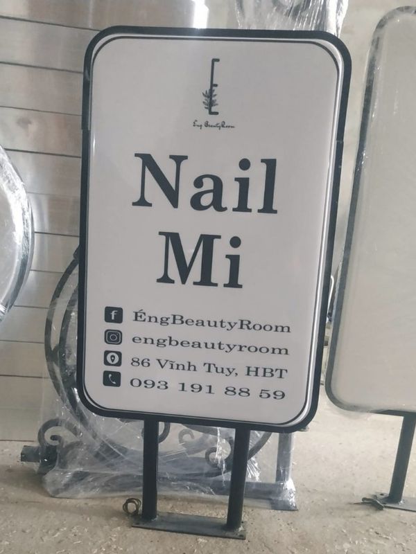 Quy trình thiết kế biển vẫy nail Mi