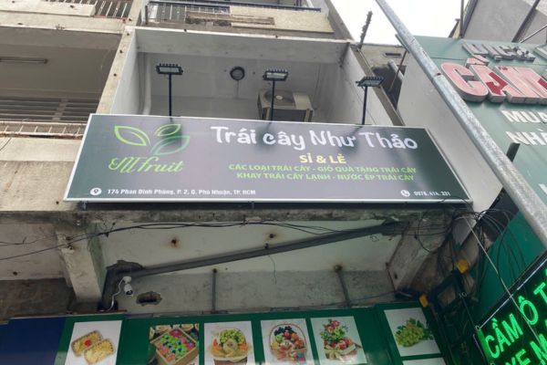 L&agrave;m bảng hiệu in bạt Hiflex tr&aacute;i c&acirc;y Như Thảo