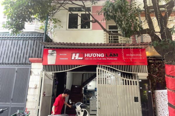 Thi c&ocirc;ng bảng hiệu quận T&acirc;n B&igrave;nh cửa h&agrave;ng photocopy