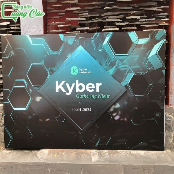 Backdrop đẹp của công ty Kyber Network tại quận 4