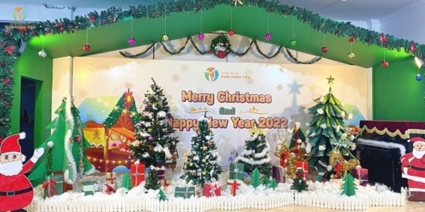 Thi công backdrop giáng sinh tại tphcm
