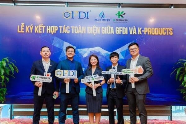 Backdrop lễ ký kết toàn diện giữa GFDI và K-Products