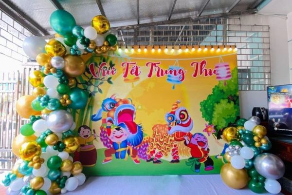 Làm backdrop Trung Thu ở hcm