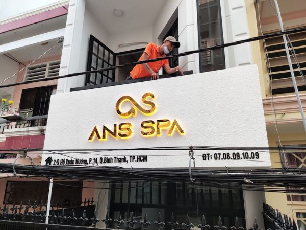 Thi công bảng hiệu cemboard chữ nổi sáng chân Spa ANS