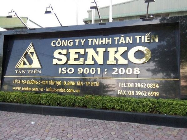 Bảng hiệu đá hoa cương công ty SENKO