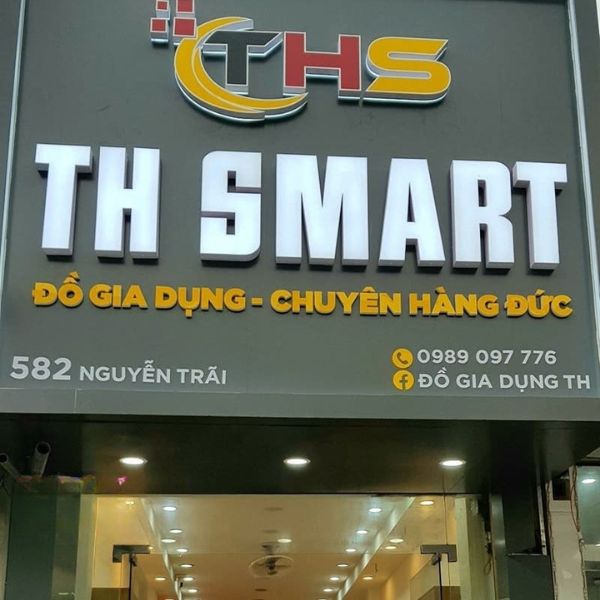 Bảng hiệu đồ gia dụng chữ mica TH Smart