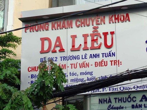 Bảng hiệu phòng khám da liễu Bs. Anh Tuấn
