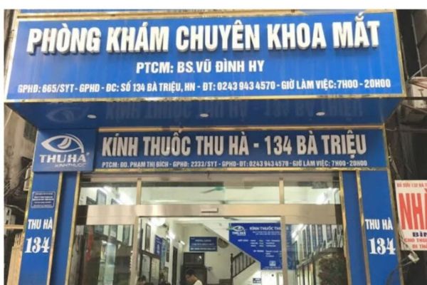 Bảng hiệu phòng khám chuyên khoa mắt Bs. Đình Hy