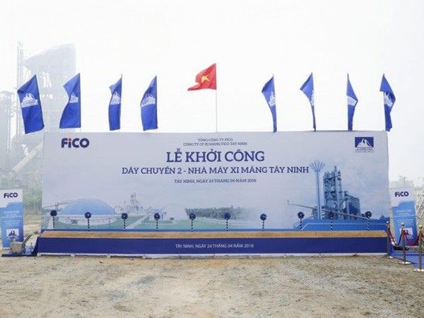 Thi công backdrop lễ khởi công HCM