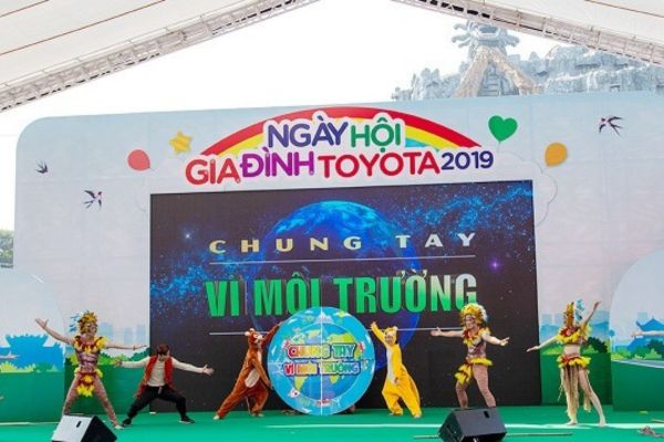 Mẫu backdrop ngày hội gia đình đẹp