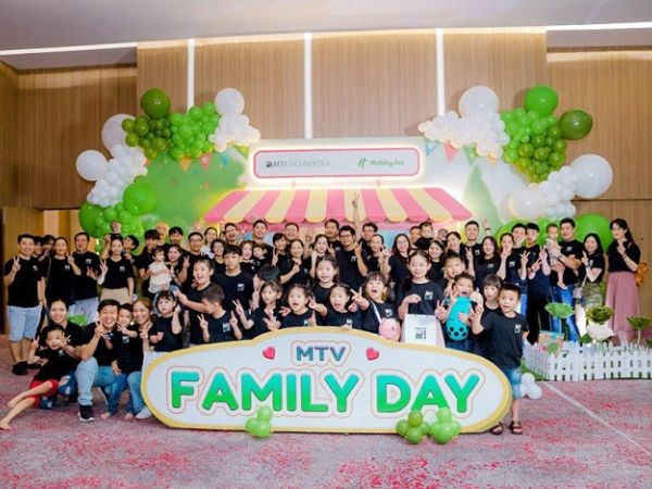 Mẫu backdrop ngày hội gia đình Family Day
