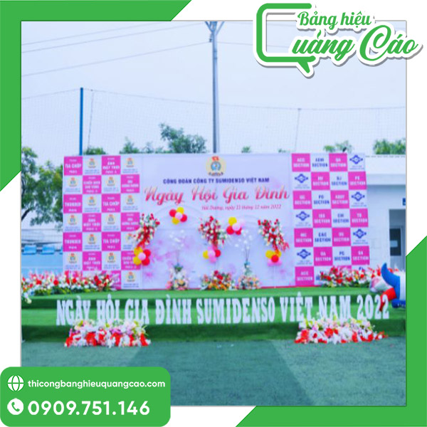 Mẫu backdrop ngày hội gia đình đẹp, ấn tượng