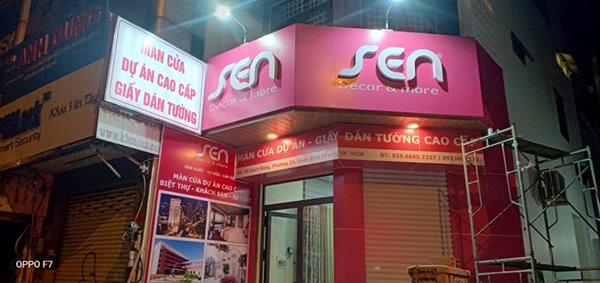 Mẫu bảng hiệu alu dán decal kèm chữ nổi đẹp
