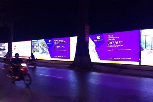 Dự &aacute;n thi c&ocirc;ng hoarding bạt 3M 