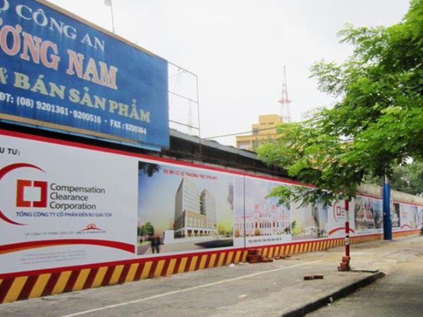 Dự &aacute;n thi c&ocirc;ng hoarding tại TPHCM