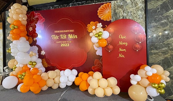 Mẫu phong nền tiệc tất niên cuối năm đẹp