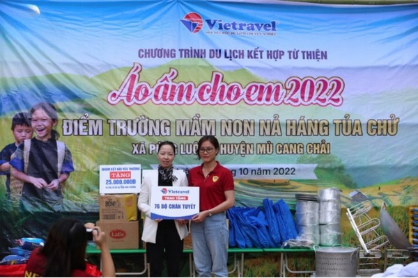 Thi công backdrop từ thiện giá rẻ