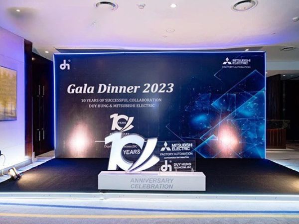 Thi công backdrop gala dinner tại HCM