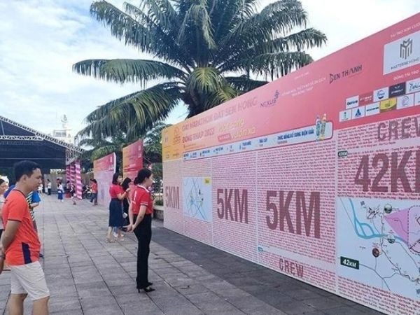 Mẫu backdrop hướng dẫn thông tin giải chạy