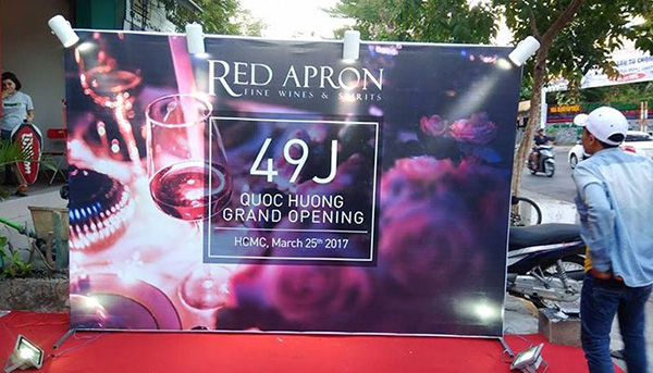 Mẫu backdrop hiflex sự kiện khai trường cửa hàng