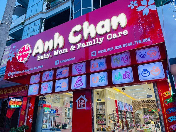 Mẫu bảng hiệu shop mẹ v&agrave; b&eacute; Anh Chan