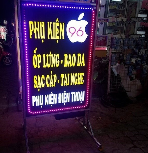 Mẫu biển vẫy quảng cáo cửa hàng phụ kiện điện thoại