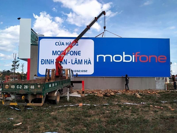 Làm bảng hiệu hiflex TPHCM