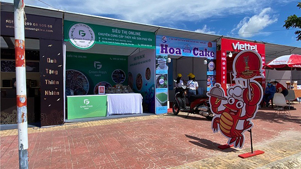 Nhận thiết kế thi công gian hàng triển lãm hội chợ